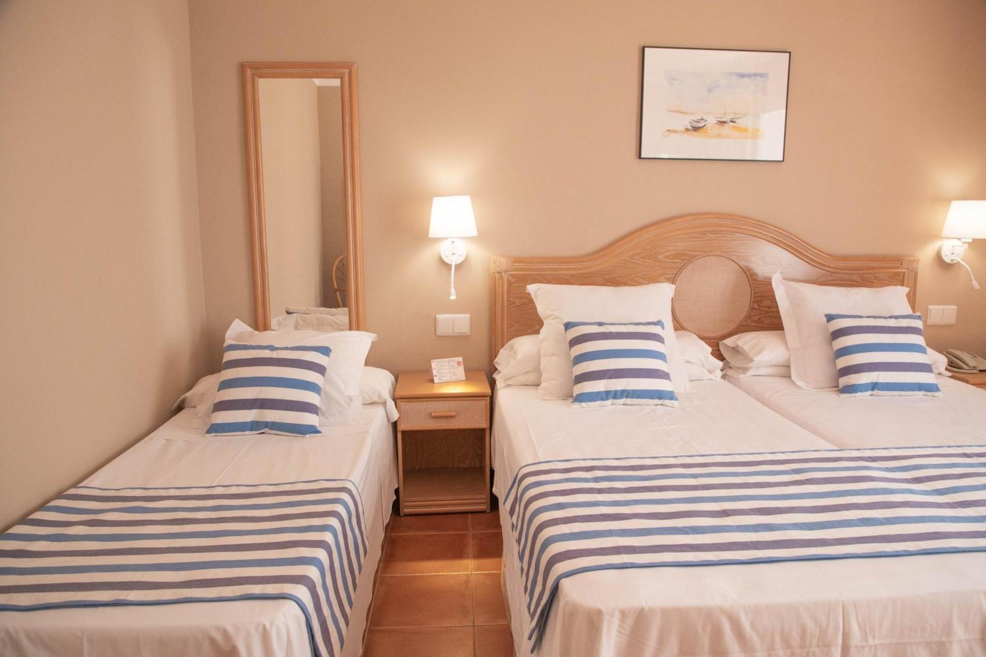 Dwo Les Palmeres Calella Dış mekan fotoğraf